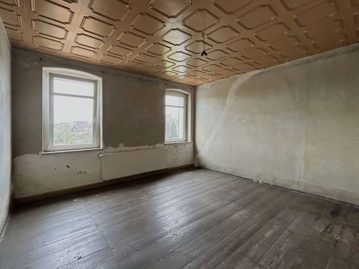 Immobilie in Zwickau - Bestehendes Ein- bis Zweifamilienhaus im
grünen Ortskern von Crossen - Bild 0