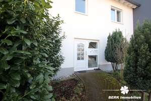 BERK Immobilien - Ihr Zweifamilienhaus  – modern, großzügig & voller Möglichkeiten! – Die vollständige Adresse der Immobilie erhältst du vom Anbieter., 64832 Babenhausen – Vorschaubild 1