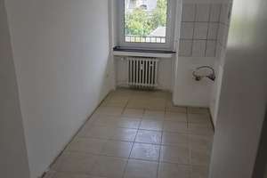 *RHEINNÄHE* SANIERTE, HELLE UND GUT AUFGETEILTE 3 ZIMMERWOHNUNG IM 1. OG MIT BALKON – Windmühlenstrasse 162, 51063 Mülheim (Ortsteil), Köln – Vorschaubild 25