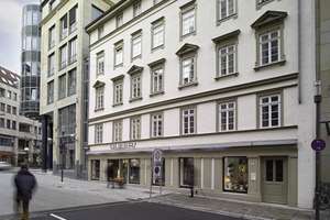Zentral gelegene, moderne 2-Zi-Wohnung im Gerberviertel – Christophstr. 1, 70178 Rathaus, Stuttgart – Vorschaubild 1