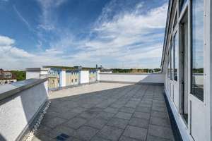 Abendsonne pur - Maisonette-Wohnung mit Dachterrasse & 2 Garagen | Untermenzing – Die vollständige Adresse der Immobilie erhältst du vom Anbieter., 80997 Allach, München – Vorschaubild 18