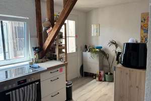 Traumhafte 2-ZKB Wohnung in zentraler Lage mit kleinem Wintergarten – Die vollständige Adresse der Immobilie erhältst du vom Anbieter., 76133 Innenstadt-West, Karlsruhe – Vorschaubild 3