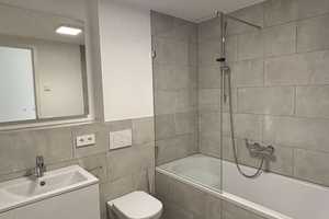 Hoher Wohnkomfort: Exklusive 3-Zimmer-Wohnung mit EBK und Balkon – Aßmannshäuser Str. 34, 65197 Wiesbaden – Vorschaubild 7