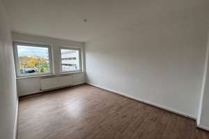 St. Lorenz Süd, Moislinger Allee, 2 Zimmer-Wohnung mit Balkon, Vollbad, EBK, Laminat – Moislinger Allee 46, 23558 Sankt Lorenz Süd, Lübeck – Vorschaubild 4
