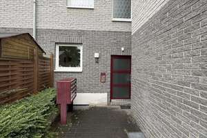 Vollmöblierte 2-Zimmer-Wohnung mit Balkon, Keller & Stellplatz – Mühlenweg 14, 51145 Urbach, Köln – Vorschaubild 2