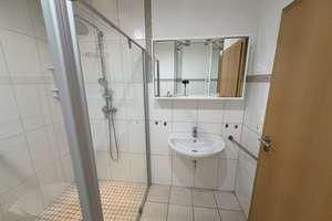 Wohnen mit Charakter: 3-Zimmer-Dachgeschosswohnung in Schloß Holte-Stukenbrock – Gerstenkamp 29 a, 33758 Schloß Holte-Stukenbrock – Vorschaubild 14