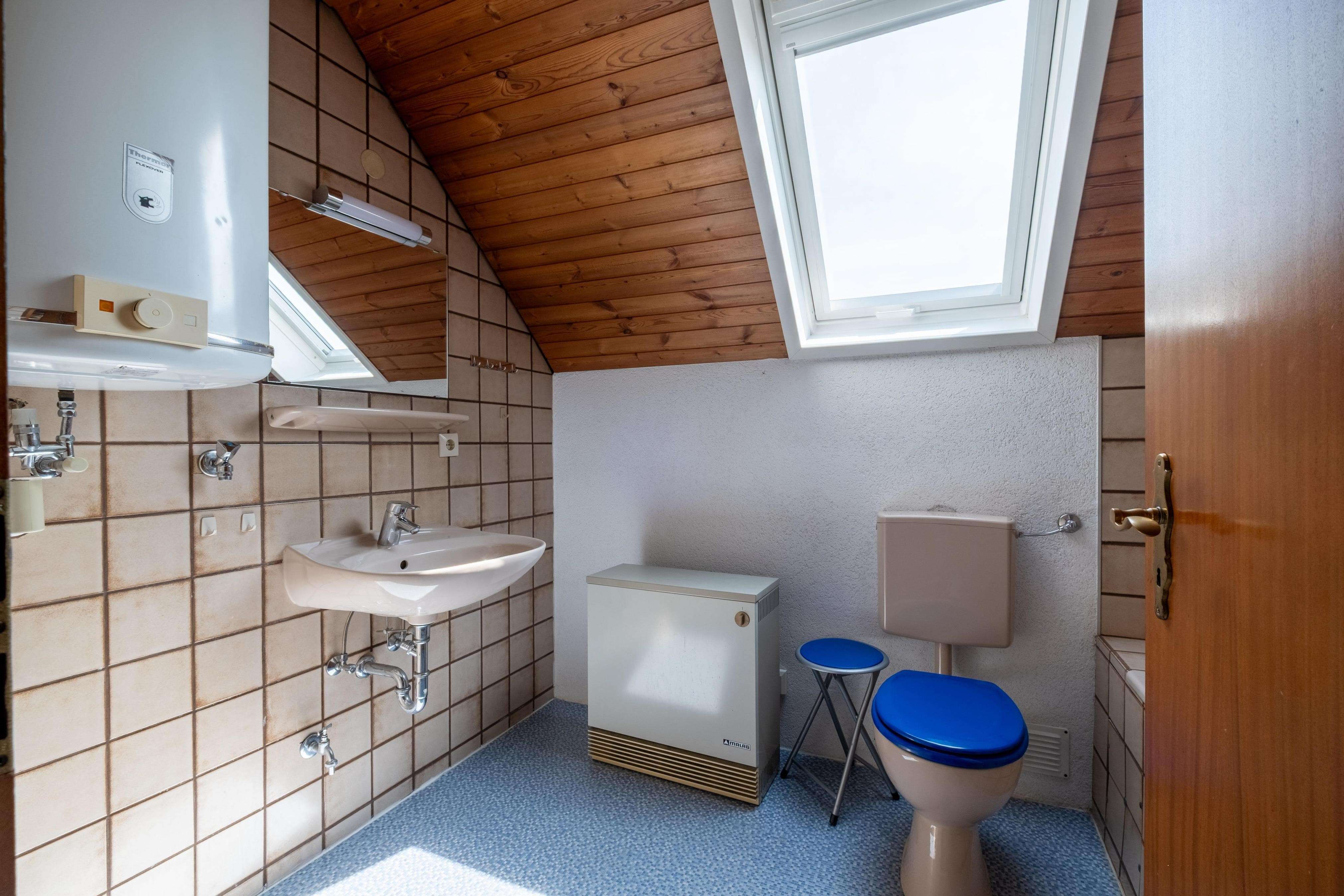 Immobilie in Fronreute - Attraktives Landhaus mit vielen Möglichkeiten – Perfekt für Eigennutzer und Kapitalanleger  - Bild 2