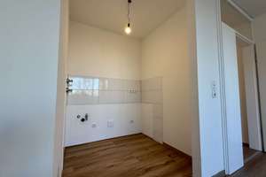 Provisionsfrei und Denkmal: Frisch renovierte  Wohnung am Olympia-Einkaufszentrum – Die vollständige Adresse der Immobilie erhältst du vom Anbieter., 80993 Alt-Moosach, München – Vorschaubild 8