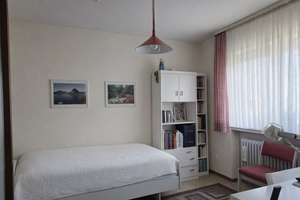 Familienfreundliches Reiheneckhaus mit Garten, Balkon und Garage in Wiesbaden-Freudenberg – Die vollständige Adresse der Immobilie erhältst du vom Anbieter., 65201 Dotzheim, Wiesbaden – Vorschaubild 9