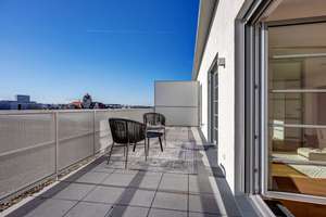 Alpenblick vom Bett aus - Dachterrasse -7.OG - 2,5 Zi-Whg., Homeoffice und EBK an U3 Obersendling – Die vollständige Adresse der Immobilie erhältst du vom Anbieter., 81379 Thalkirchen, München – Vorschaubild 9