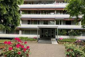 Charmante barrierefreie 2-Zimmer-Wohnung mit großem Sonnenbalkon in begehrter Lage  Münchens – Die vollständige Adresse der Immobilie erhältst du vom Anbieter., 81927 Englschalking, München – Vorschaubild 2