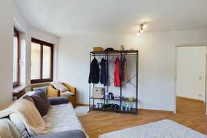 Attraktive 3-Zimmer-Wohnung mit Süd-West-Balkon in begehrter Lage – Die vollständige Adresse der Immobilie erhältst du vom Anbieter., 85551 Kirchheim bei München – Vorschaubild 8