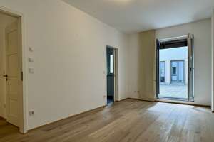 Moderne citynahe EG-Wohnung mit 2 Terrassen, EBK, TG-Platz und separatem Eingang, max.  2 Personen – Siegfriedstrasse 25-27, 86152 Stadtjägerviertel, Augsburg – Vorschaubild 10