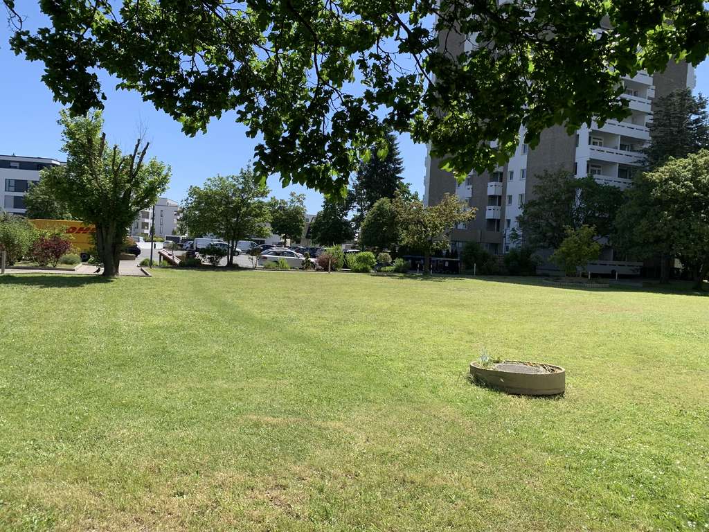 Immobilie in Neu-Isenburg - LEERSTEHENDE 3-ZIMMER EIGENTUMSWOHNUNG ZUR SELBSTNUTZUNG ODER KAPITALANLAGE - Bild 2