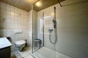 Traumhaftes 2-Fam.-Haus in HN-Biberach mit großer Einliegerwohnung, Garten und Parkmöglichkeiten  – 74078 Biberach, Heilbronn – Vorschaubild 30