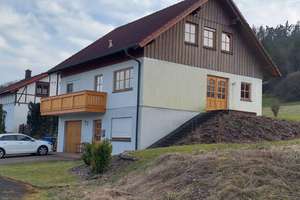 Einfamilienhaus mit Garten zu vermieten - Biedenkopf / Ortsteil – Die vollständige Adresse der Immobilie erhältst du vom Anbieter., 35216 Biedenkopf – Vorschaubild 1