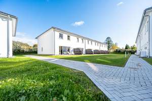 Reihenmittelhaus mit Wärmepumpe (Energieklasse A+) / familiengerechter Grundriss /  sofort verfügbar – Die vollständige Adresse der Immobilie erhältst du vom Anbieter., 24941 Schäferhaus, Flensburg – Vorschaubild 3
