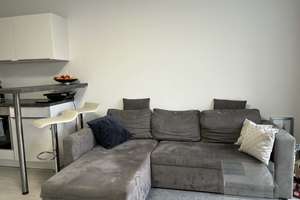 Modernes Studio mit Indoor-Pool – 1-Monats-Miete vom 1. Januar bis 1. Februar – Daphnestraße 32, 81925 Parkstadt, München – Vorschaubild 9
