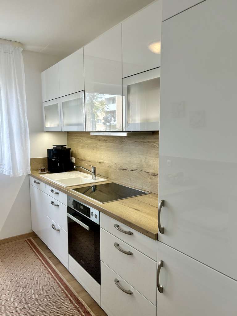 Immobilie in Melle - Helle 3-Zimmer-Wohnung mit verglaster Loggia in Melle – bezugsfrei & provisionsfrei! - Bild 1