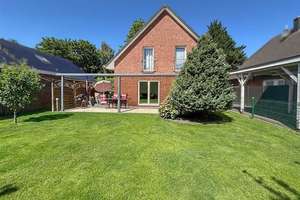 Modernes Familienzuhause unter Kastanien: Gartenidylle, Carport, Wärmepumpe, PV-Anlage – Die vollständige Adresse der Immobilie erhältst du vom Anbieter., 23569 Kücknitz, Lübeck – Vorschaubild 4