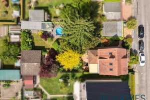 Großzügiges Einfamilienhaus mit Pool und Einliegerwohnung – ca. 255 m² Wohn- und Nutzfläche – Berlin – Vorschaubild 32