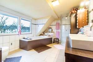 Traumhafte Maisonette mit Terrasse & Weitblick - Vollmöbliert & Hochwertig ausgestattet – Brunnenstr. 3, 58093 Mittelstadt, Hagen – Vorschaubild 5