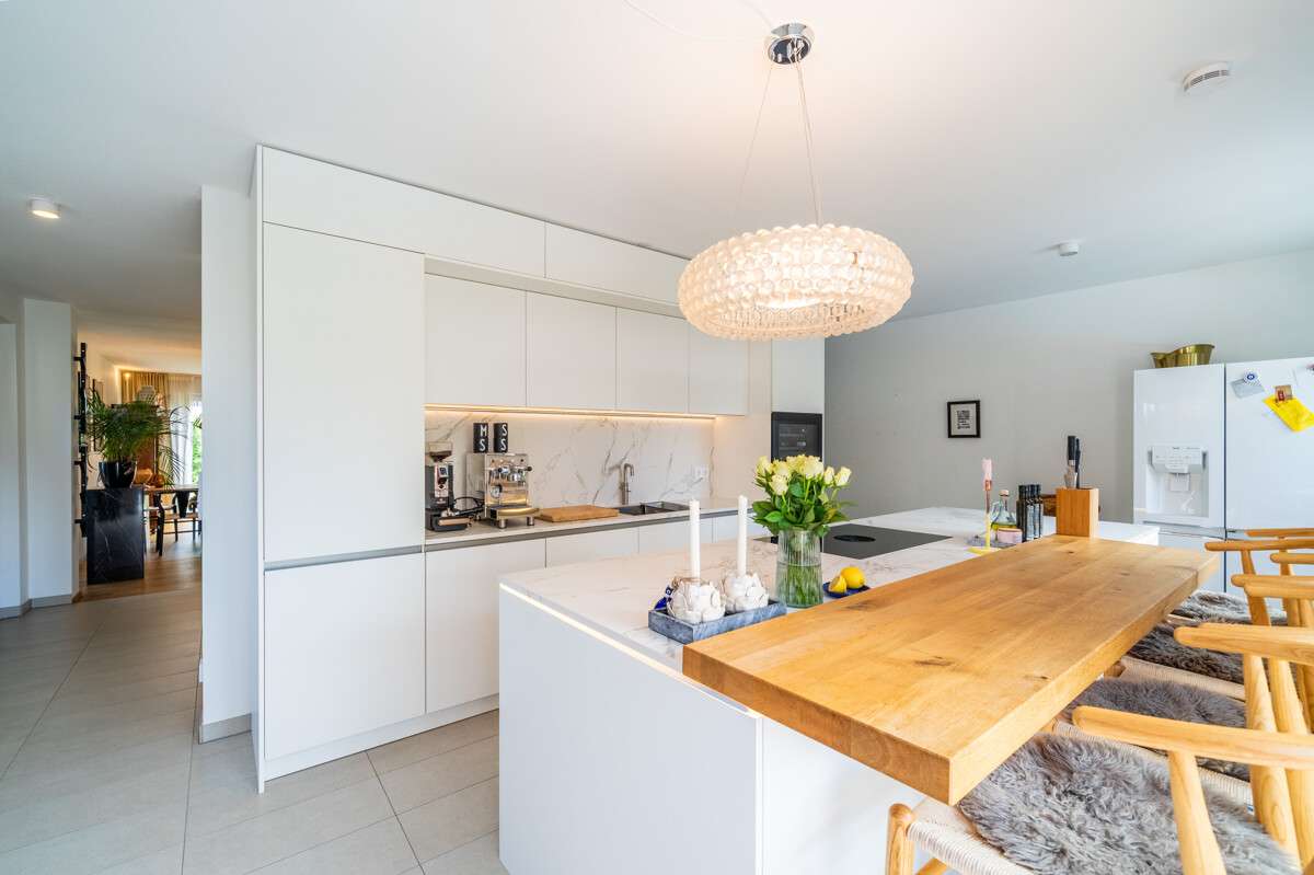 Immobilie in Schondorf am Ammersee - Traumhaftes Reiheneckhaus der Extraklasse mit Pool in Schondorf am Ammersee - Bild 3