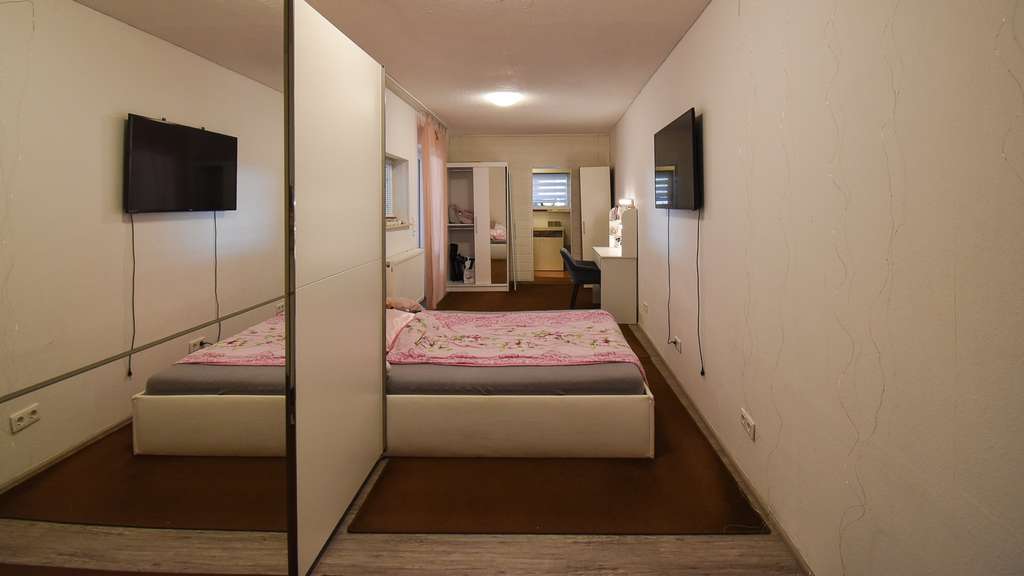 Immobilie in Nörvenich - Umfangreich saniertes Einfamilienhaus mit großem Garten am Ortsrand von Nörvenich-Rommelsheim - Bild 4