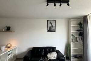 Untermiete - Helle 1-Zimmer-Wohnung in Köln – Die vollständige Adresse der Immobilie erhältst du vom Anbieter., 50935 Lindenthal (Ortsteil), Köln – Vorschaubild 2