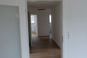 Top 4 Zi. Wohnung in ruhige Lage – Turnhallestr. ., 70565 Rohr, Stuttgart – Vorschaubild 18
