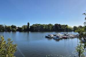 1. Reihe am Wasser, Reihenhaus mit Terrasse und 2 Balkone – Die vollständige Adresse der Immobilie erhältst du vom Anbieter., 12557 Köpenick, Berlin – Vorschaubild 1