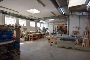 Stilvolles, historisches MFH sowie voll ausgestattete Schreinerei mit 335m² – Marktstraße 48, 60388 Bergen-Enkheim, Frankfurt am Main – Vorschaubild 14
