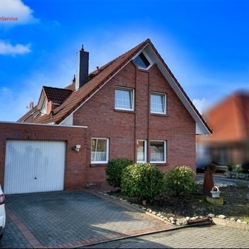 Wohnhaus mit zwei Wohneinheiten in guter Lage von Lastrup