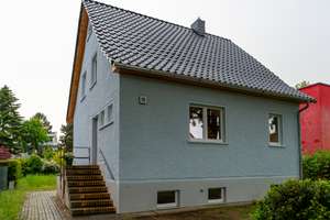 Reserviert - Seltene Chance in Berlin-Niederschönhausen. Modernisiertes EFH mit Südgarten – Die vollständige Adresse der Immobilie erhältst du vom Anbieter., 13156 Niederschönhausen, Berlin – Vorschaubild 10