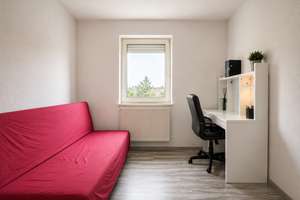 Helle 3-Zimmer-Wohnung mit traumhaftem Sonnenbalkon – Die vollständige Adresse der Immobilie erhältst du vom Anbieter., 70437 Rot, Stuttgart – Vorschaubild 4
