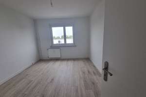 Ihre neue Single-Wohlfühloase mit Einbauküche und Sonnenbalkon – Bruno-Taut-Ring 169, 39130 Neu Olvenstedt, Magdeburg – Vorschaubild 3