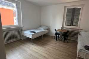 9975 I  INVEST 4,6 % Rendite saniertes Dreifamilienhaus zum Kauf in Unterliederbach – Frankfurt am Main – Vorschaubild 2