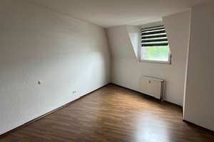 Geräumige 3,5 Raum Wohnung mit Balkon – Von-der-Reckestr. 6, 45879 Altstadt, Gelsenkirchen – Vorschaubild 3