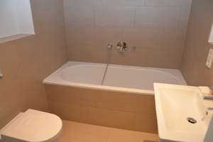 Townhouse im "The Garden" - Zwei Etagen in park-artiger Wohnanlage mit Concierge, ggü BND – Chausseestraße 58c, 10115 Mitte (Ortsteil), Berlin – Vorschaubild 22