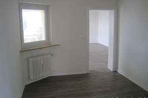 Perfekt für Familien! Renovierte 3-Zimmer-Wohnung mit Balkon! – Rheinbergerstr. 19, 85057 Nordwest, Ingolstadt – Vorschaubild 7