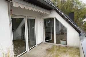     Erstbezug am Stadtgarten | Kamin | große Loggia | Garage – Bachstraße 99, 58089 Wehringhausen, Hagen – Vorschaubild 3
