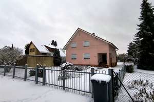Einfamilienhaus mit großem Grundstück in gefragter Wohnlage von Falkensee – Die vollständige Adresse der Immobilie erhältst du vom Anbieter., 14612 Falkensee – Vorschaubild 2