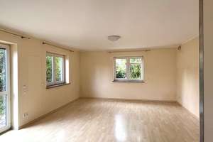 SEHR SCHÖNES EINFAMILIENHAUS MIT GARAGE UND PV-ANLAGE IN THRENA – Die vollständige Adresse der Immobilie erhältst du vom Anbieter., 4683 Belgershain – Vorschaubild 3
