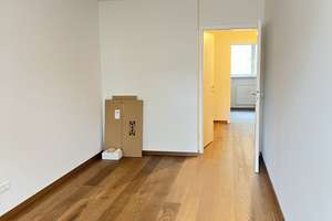 Komplett renovierte 3-Zimmer-Wohnung mit Süd-West-Bakon – Fingerkrautanger 30, 80937 Am Hart, München – Vorschaubild 13