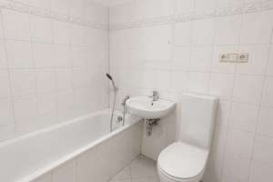 Helle 2-Raum-Wohnung mit sonnigem Balkon - ohne Makler – 7552 Bieblach-Ost, Gera – Vorschaubild 5