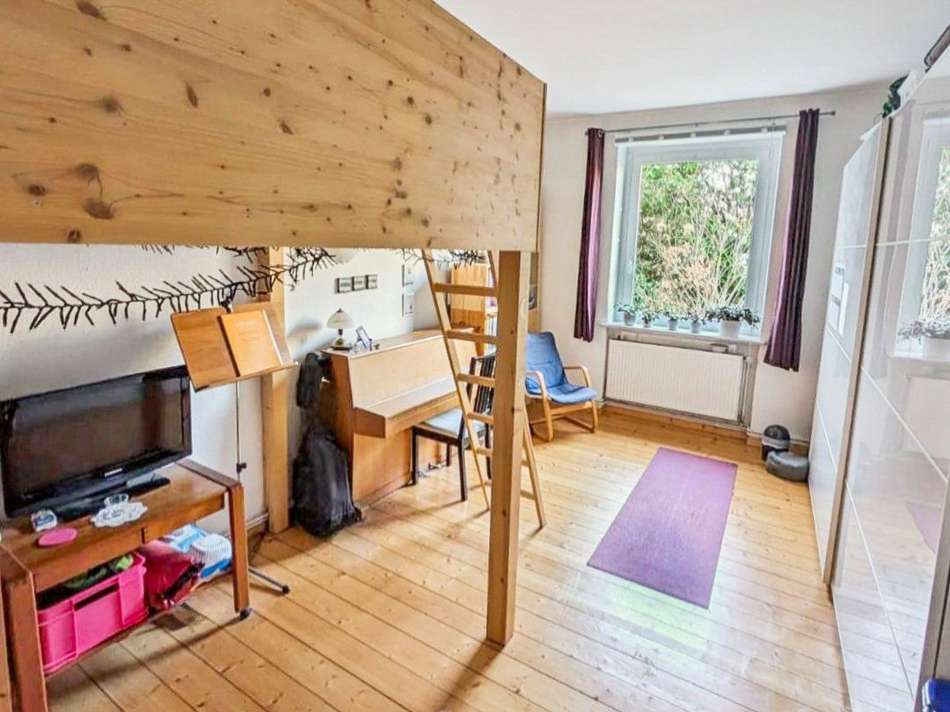 Schlafzimmer Ansicht 1