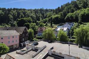 Schöne, helle 3-Zimmer Wohnung mit EBK, Balkon und Stellplatz – Mühlstraße 2, 75305 Neuenbürg – Vorschaubild 5