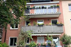 Leben in Bestlage: Zentral, direkt neben Stadtgarten und Altstadt! – 79098 Altstadt-Mitte, Freiburg im Breisgau – Vorschaubild 2