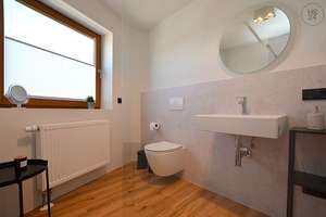 Erstbezug- Exklusiv, hell und modern möblierte 2,5-Zimmerwohnung mit Wlan und Balkon – 97084 Heidingsfeld, Würzburg – Vorschaubild 13