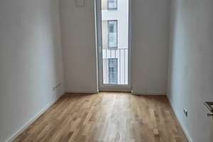 4 Zimmer mit 3 Schlafzimmern und Balkon auf der 2. Etage in Hamburg – Pinneberger Straße 17B, 22457 Schnelsen, Hamburg – Vorschaubild 3